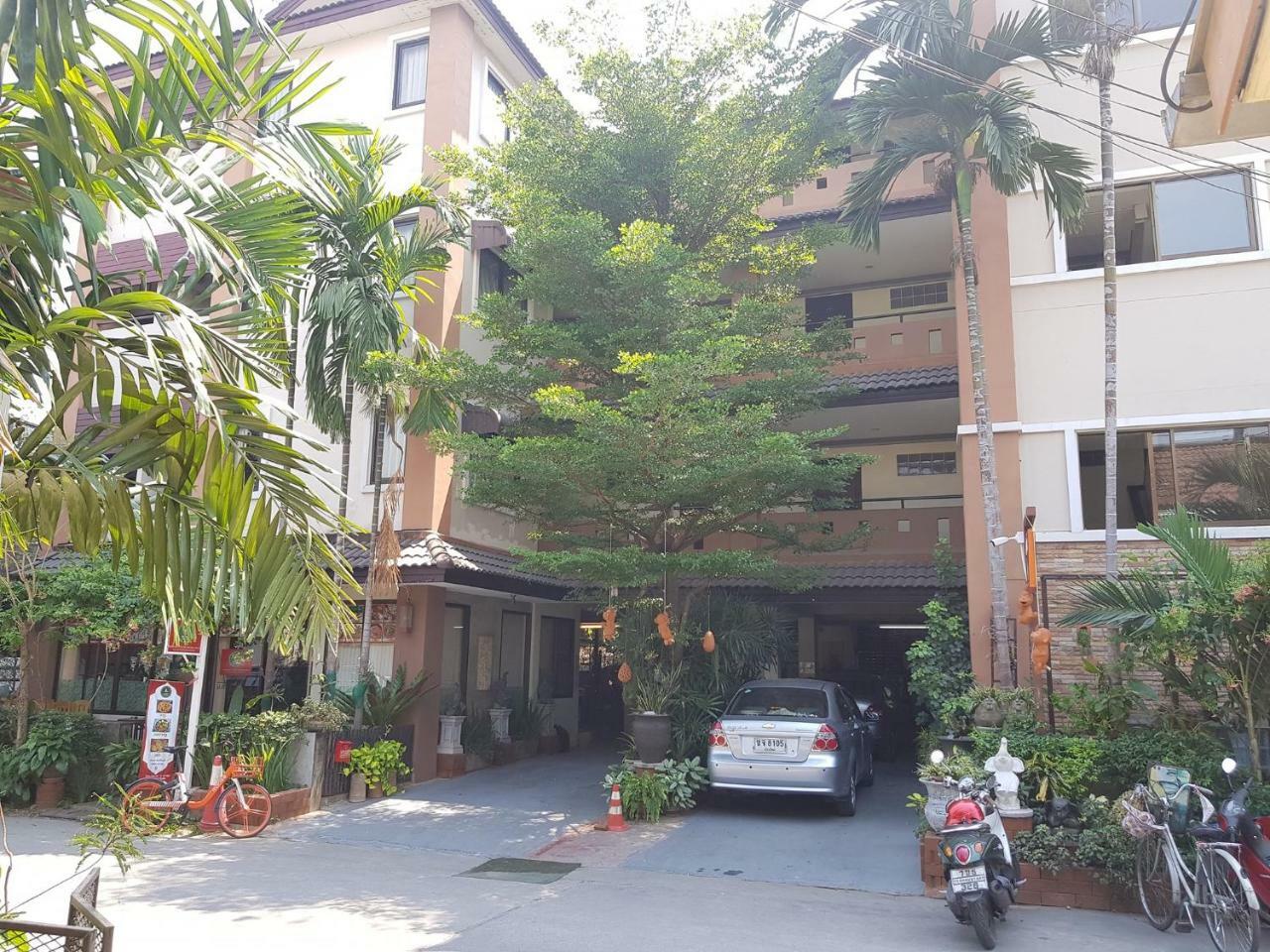 Piyanattha House Villa Chiang Mai Exteriör bild